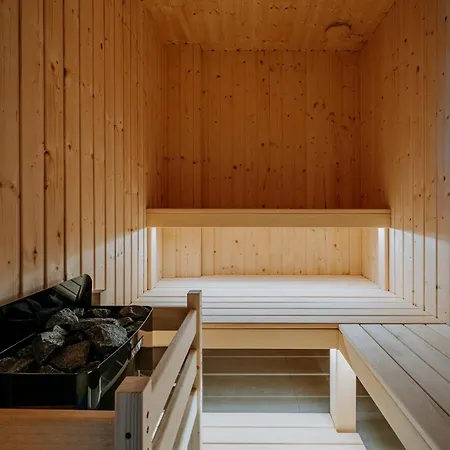 Topory Prestige House Sauna & Jacuzzi Villa