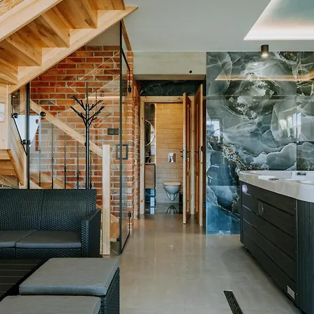 Topory Prestige House Sauna & Jacuzzi *